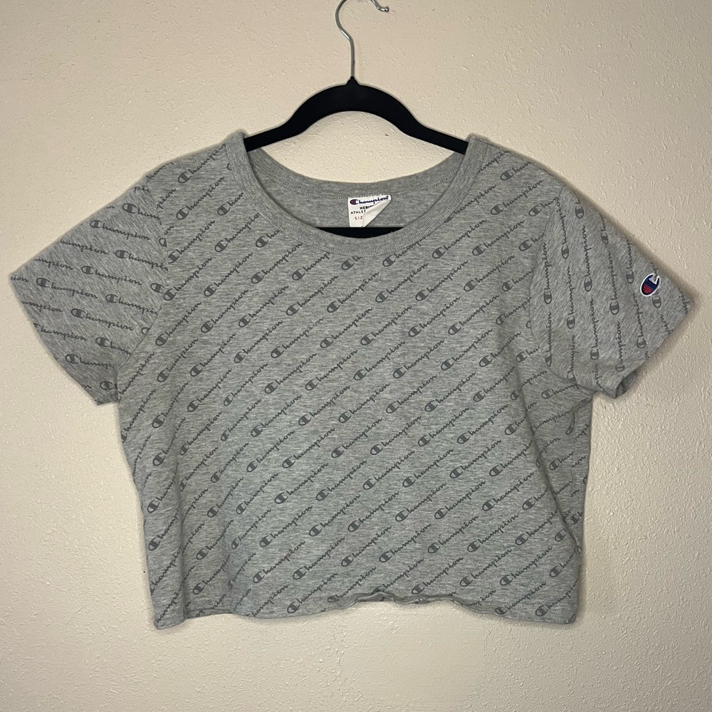 Champion Women’s Gray cropped heritage athletic apparel. Size L